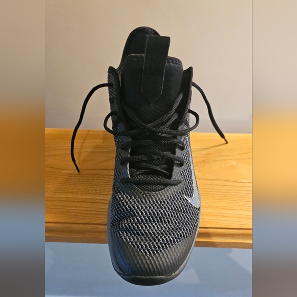 Nike Lebron Witness IV Black/Iron Grey size 11.5 BV7427-003 - Picture 3 of 6